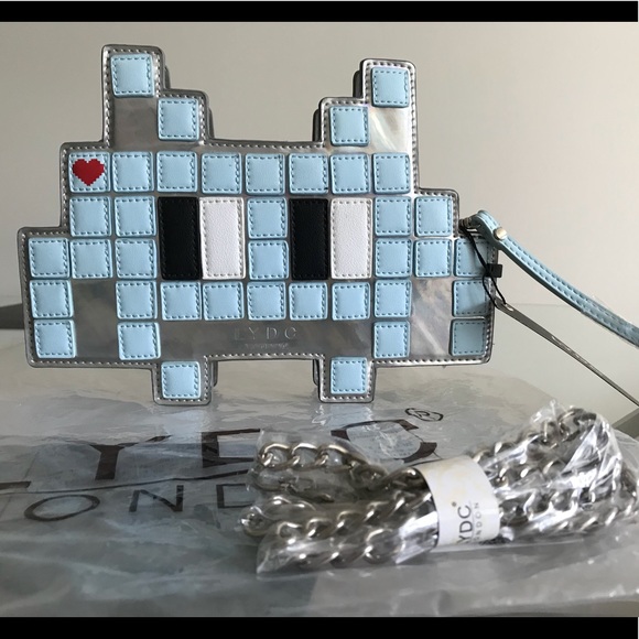 NWT LYDC LONDON ALIEN/PAC MAN CROSSBODY BAG - Picture 4 of 8